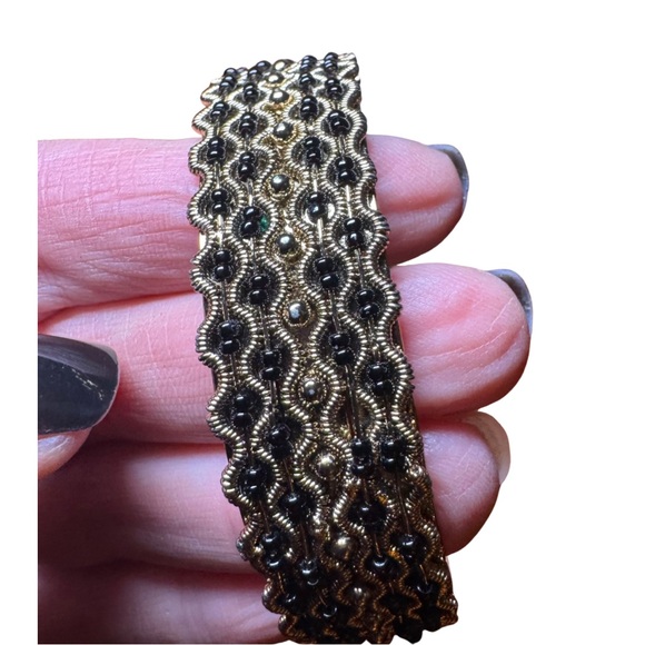 Jewelry - Elegant Gold and Black Bracelet